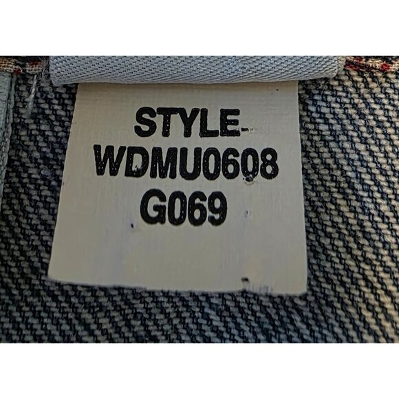 Liz Claiborne Embroidered Blue Denim Skirt XL Y2K Red Accents & Side Zip Closure - Picture 8 of 9